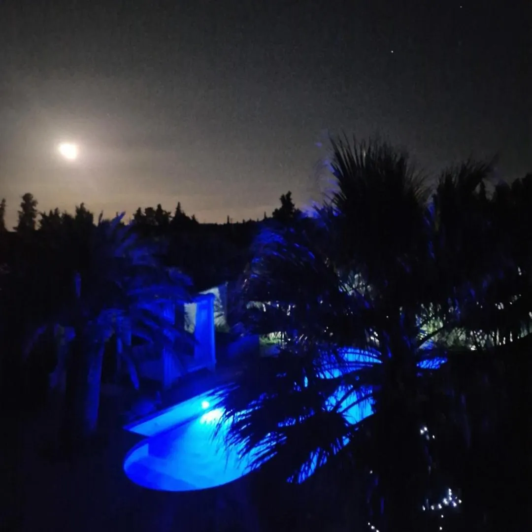 Chambre Carpediem Orange  Bed & Breakfast